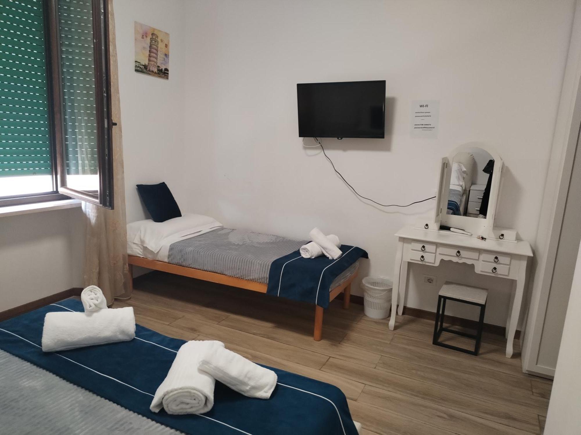 Nuova Fiera Camera Verona Buitenkant foto