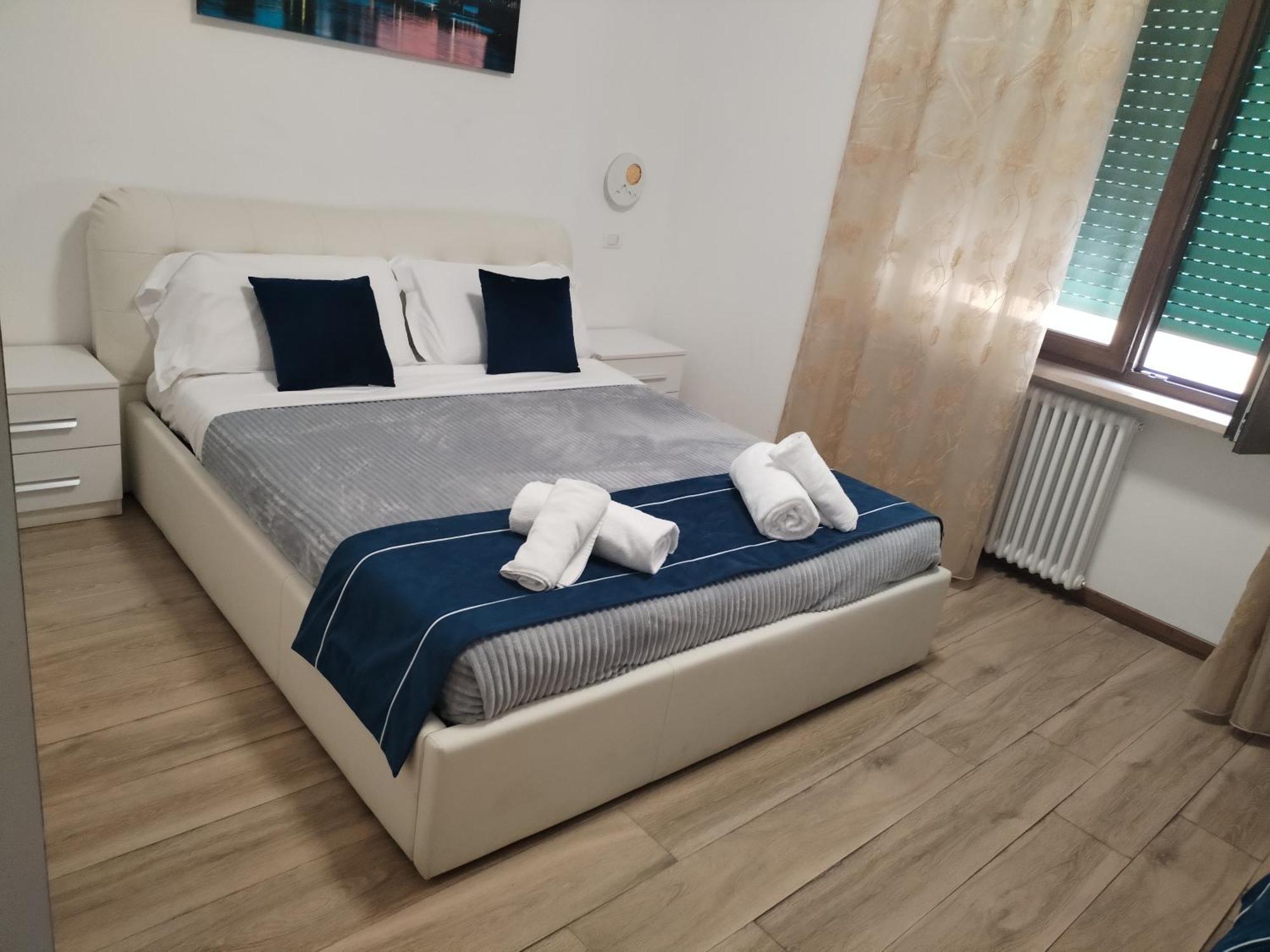 Nuova Fiera Camera Verona Buitenkant foto