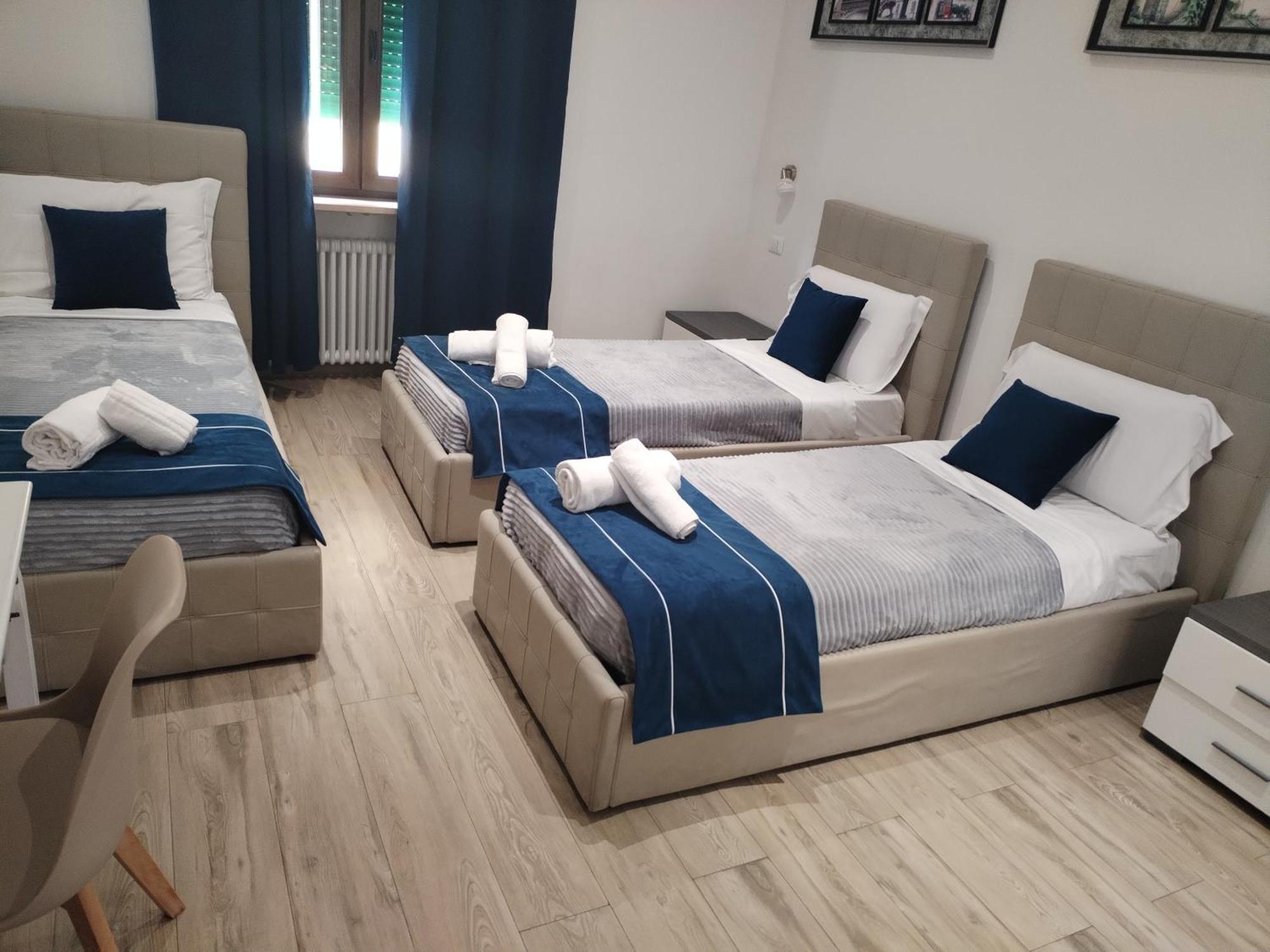 Nuova Fiera Camera Verona Buitenkant foto