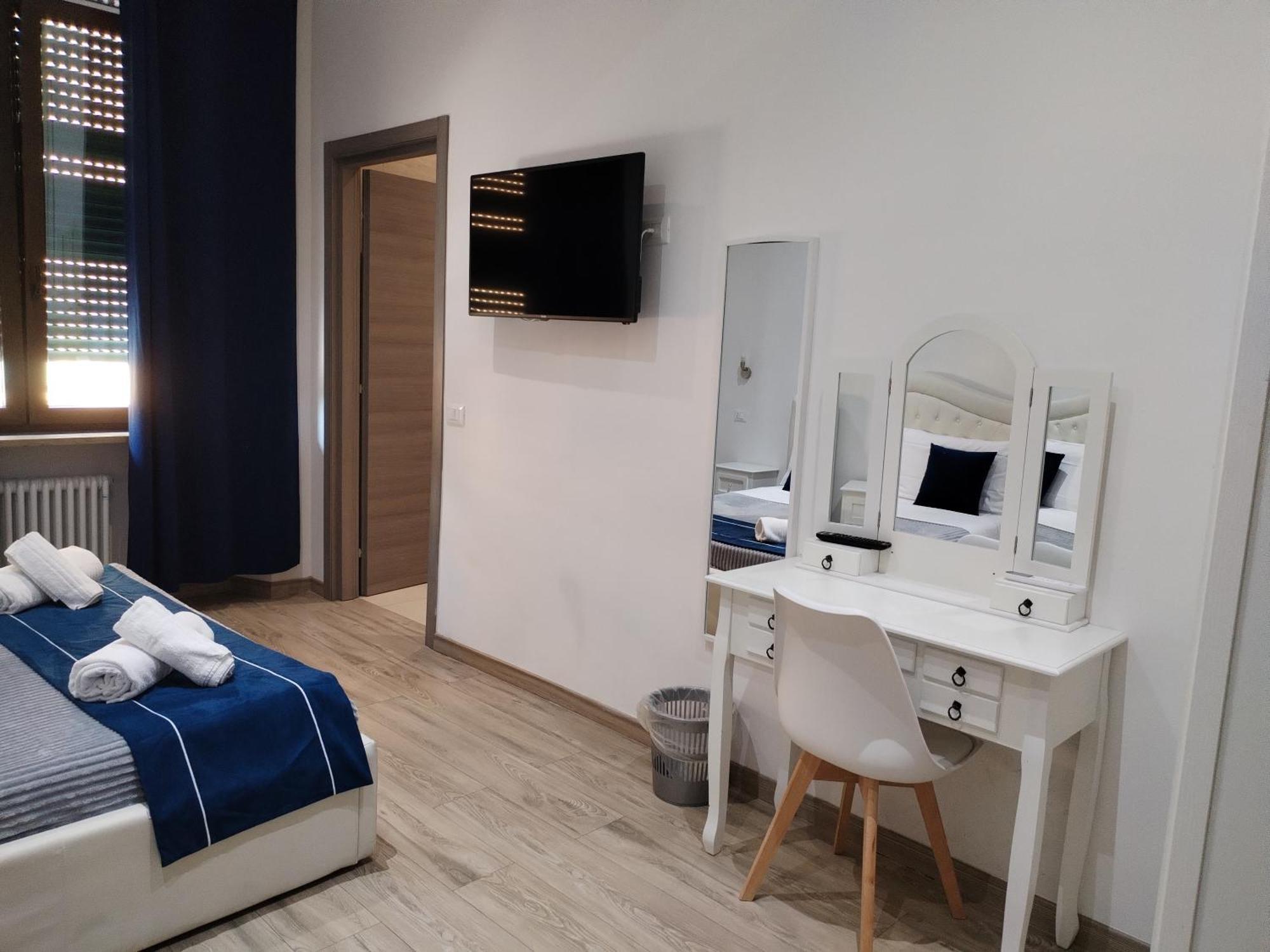Nuova Fiera Camera Verona Buitenkant foto
